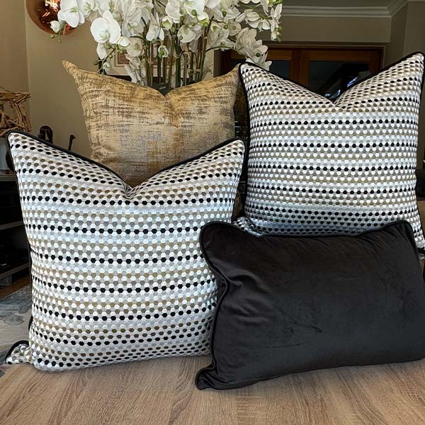 MoJo Black Beauty - suede cover - Image 2