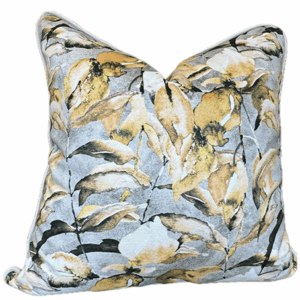 MoJo Lily in the mist - Cover