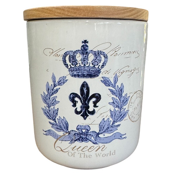 MoJo Queen of the world candle