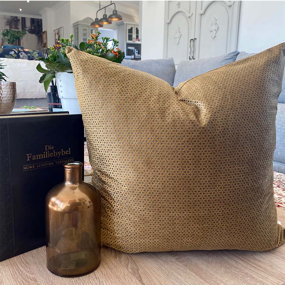 Mustard Seeds Cover 60cm x 60cm - Image 2